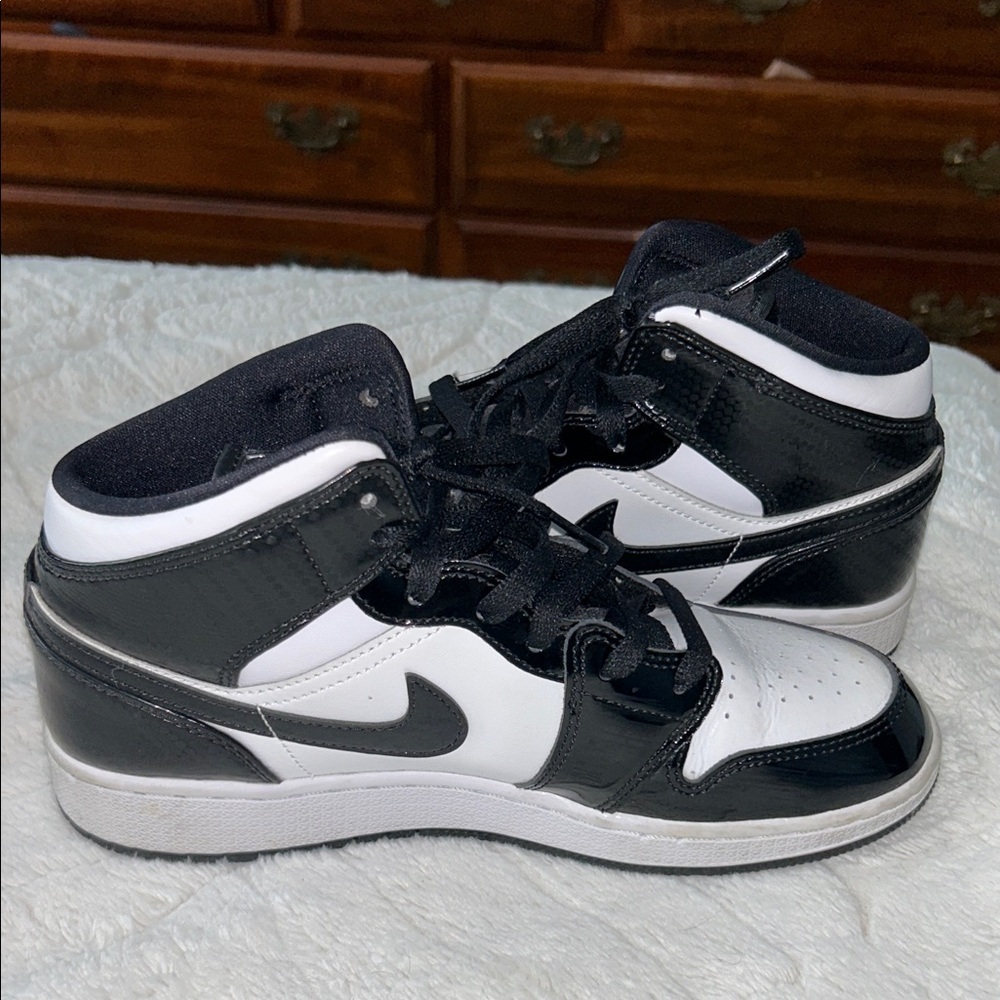 Jordan 1 Mid All Star, Kids size 6.5 - Picture 3 of 9
